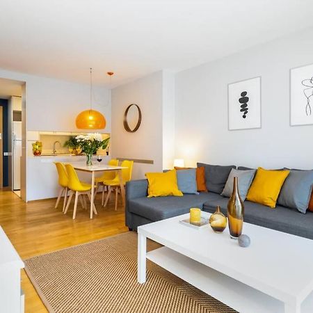 Lodging Apartments Monumumental Free Parking 바르셀로나 외부 사진
